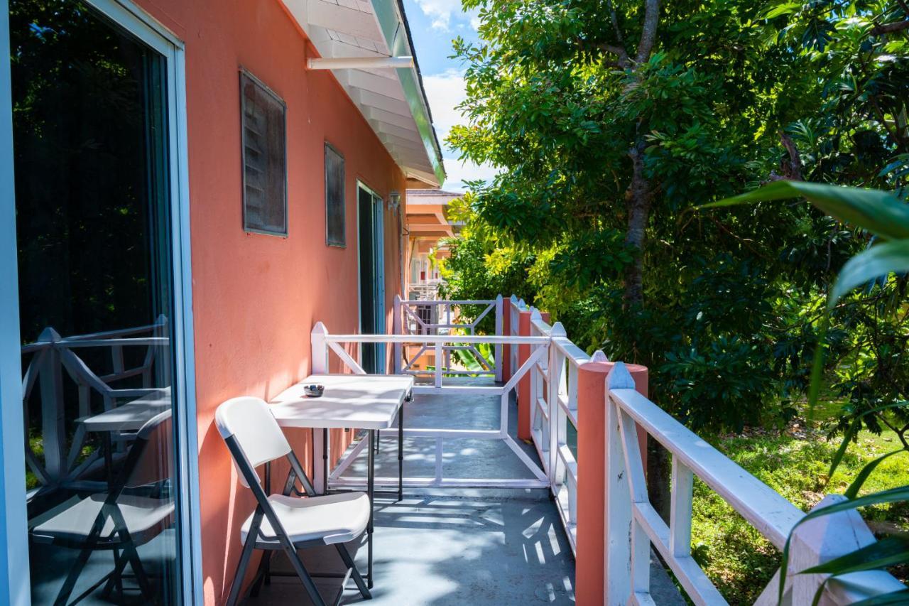 Shields Negril Villas Eksteriør bilde