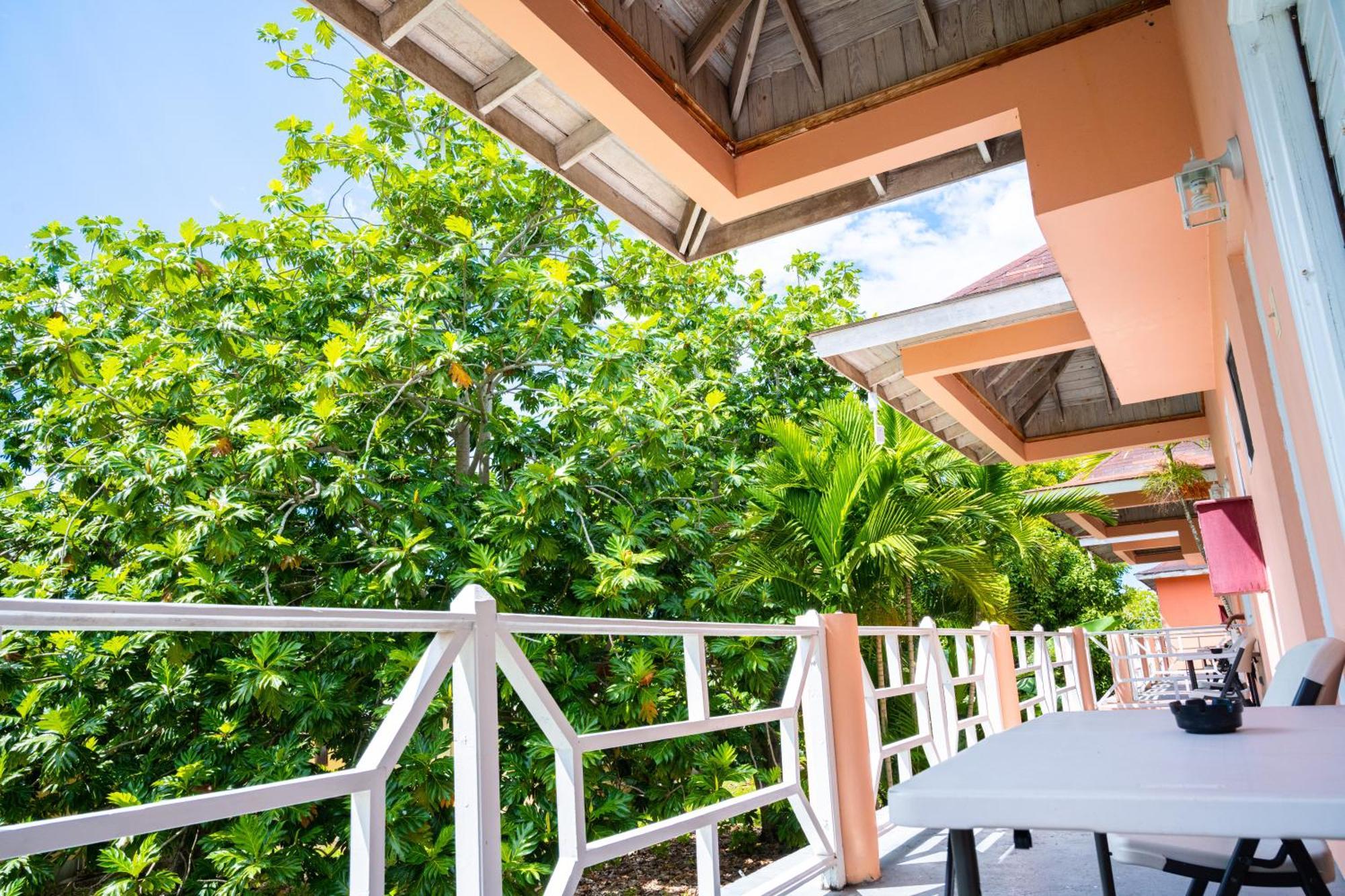Shields Negril Villas Rom bilde